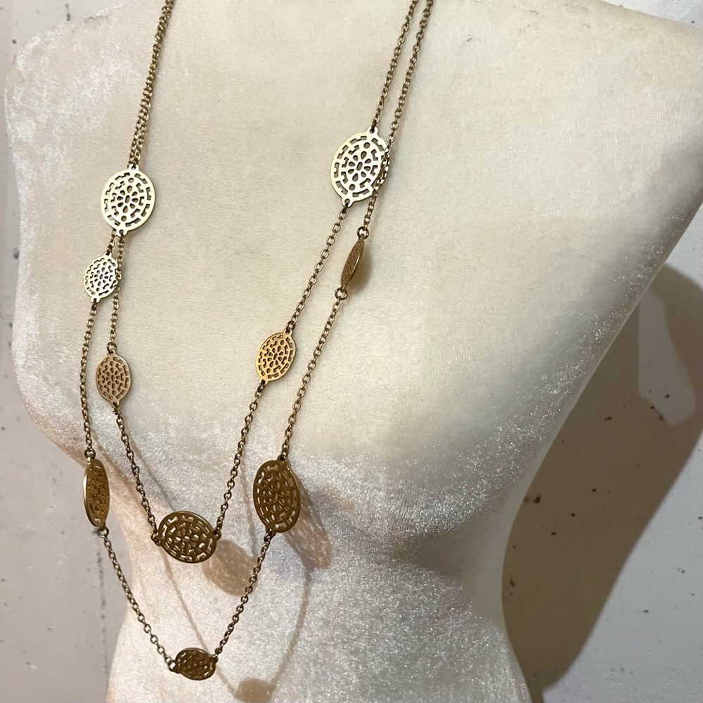 Sold | Necklace charming Charlie